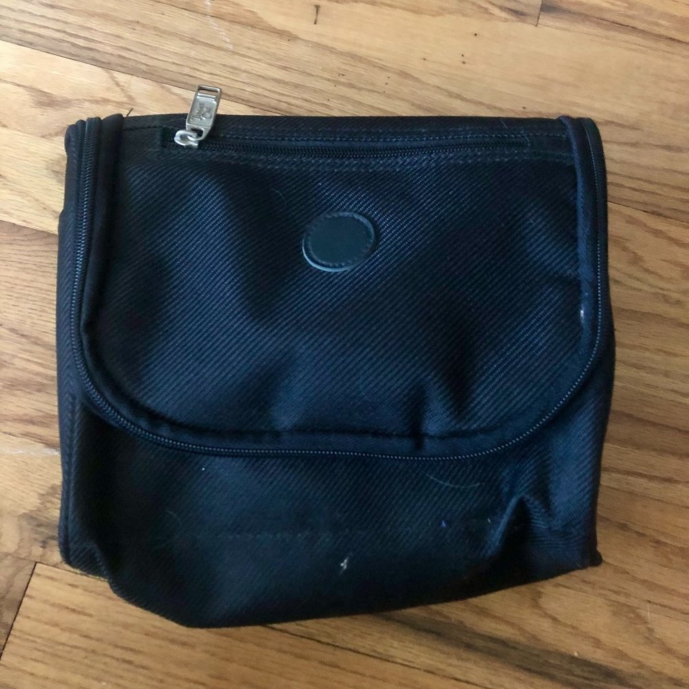 Travelers Club Hanging Toiletry Bag